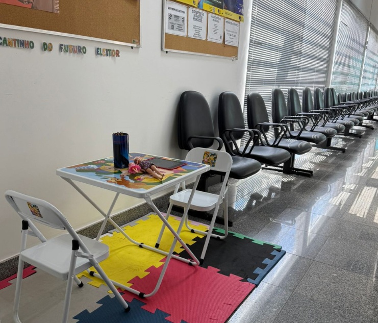 Cartório Eleitoral de Barra do Garças instala Cantinho do Futuro Eleito