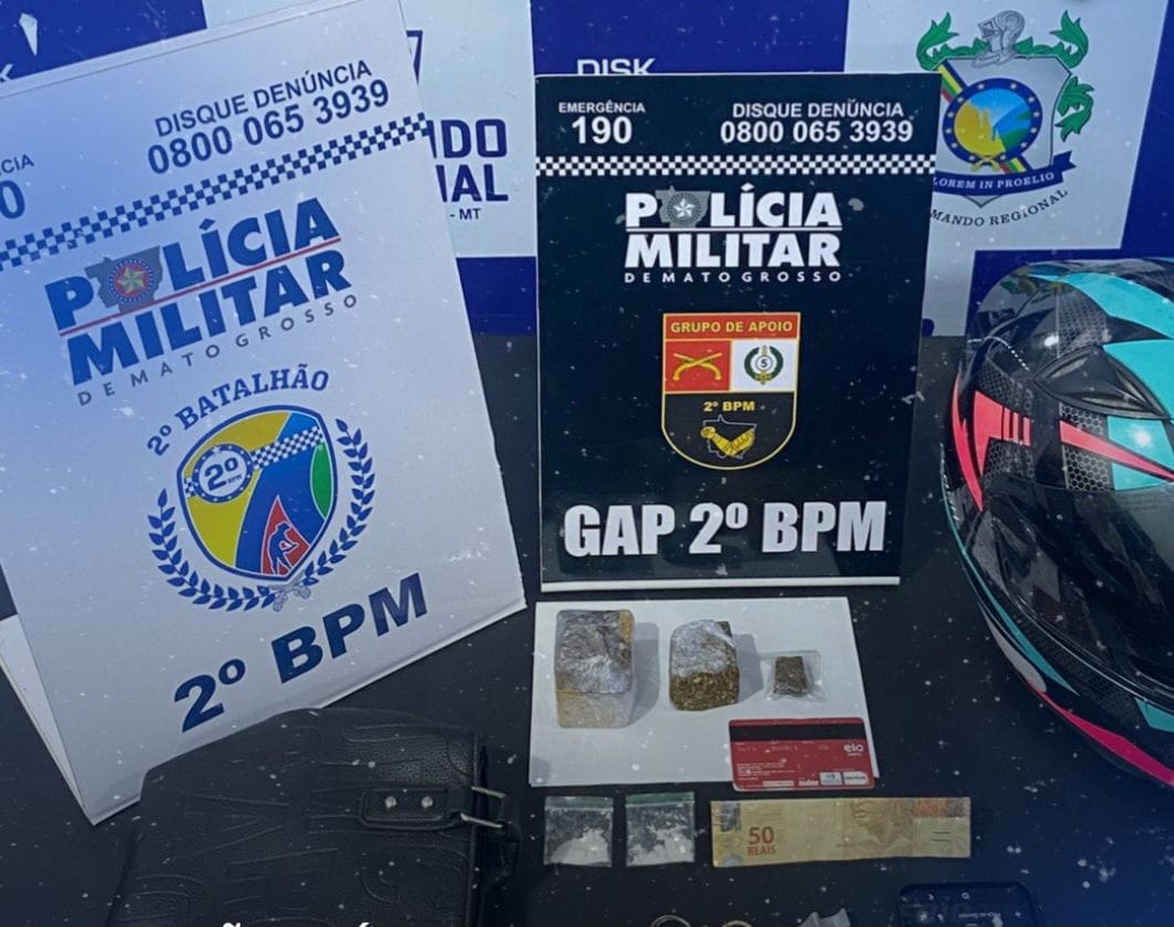 Mulher suspeita de tráfico é presa com drogas na bolsa durante abordagem da PM em Barra do Garças