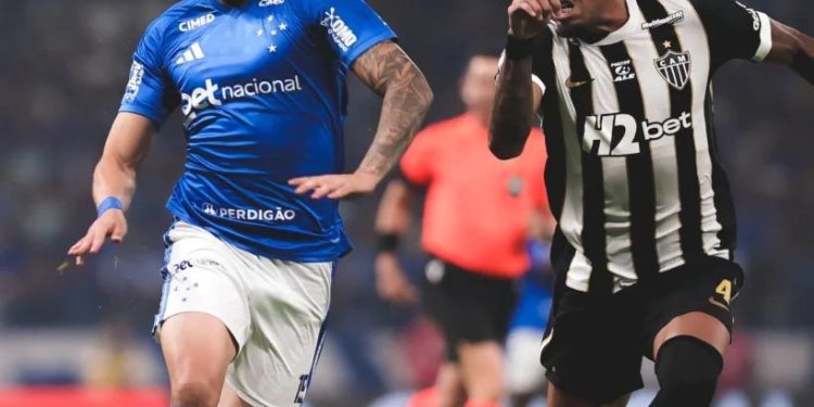 Atlético-MG supera crise, vence Cruzeiro no Mineirão e encerra série negativa no Brasileirão