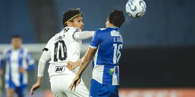 Atlético-MG cede empate ao Juventud no Uruguai após abrir dois gols de vantagem