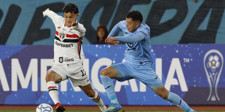 São Paulo empata com o O’Higgins e perde chance de se aproximar da classificação na Sul-Americana