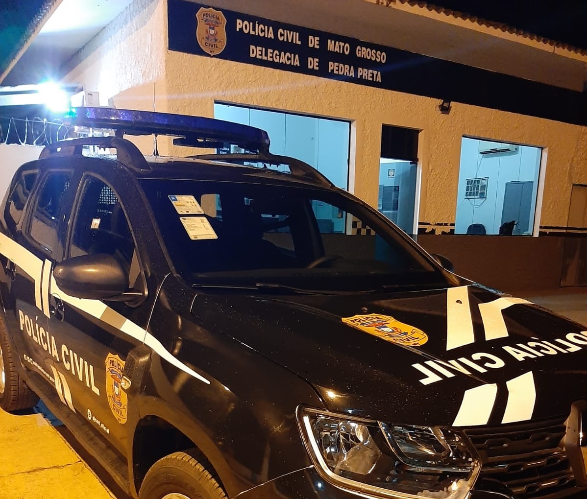 Polícia Civil prende homem investigado por crimes de organização criminosa e homicídio qualificado