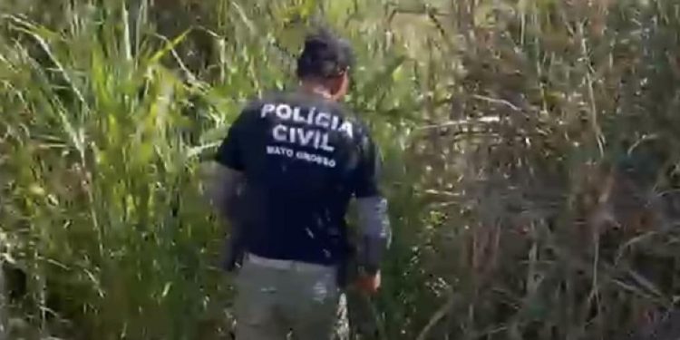 Jovem desaparecido há mais de 30 dias é encontrado enterrado em matagal