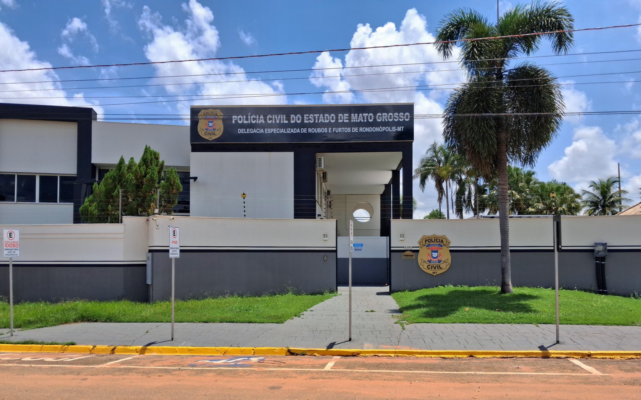 Polícia Civil prende dois suspeitos e recupera caminhonete furtada de idoso em Rondonópolis