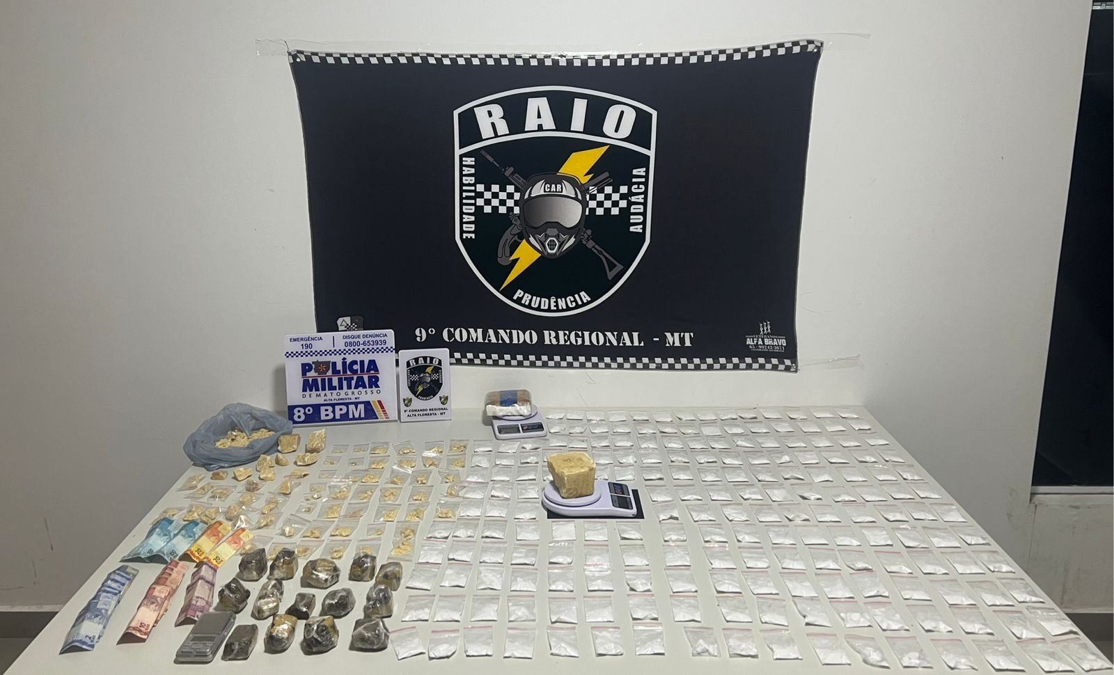 Polícia Militar prende faccionada com 260 porções de drogas em Alta Floresta