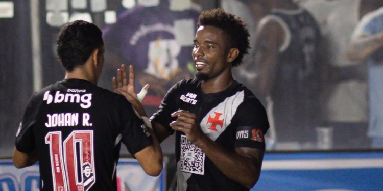 Vasco empata com o Paysandu e garante vaga nas oitavas da Copa do Brasil