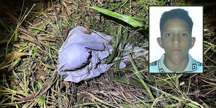 Jovem de 18 anos é morto e tem corpo jogado em matagal
