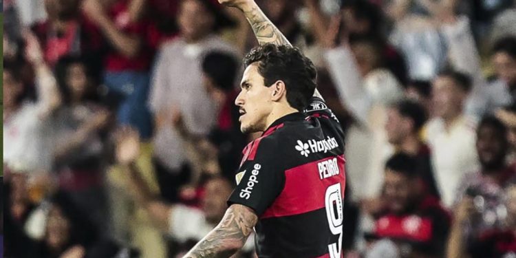 Flamengo vence o Estudiantes e confirma vaga nas oitavas da Libertadores