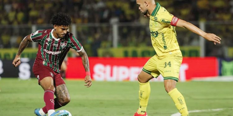 Mirassol vence o Fluminense e interrompe reação tricolor no Brasileirão