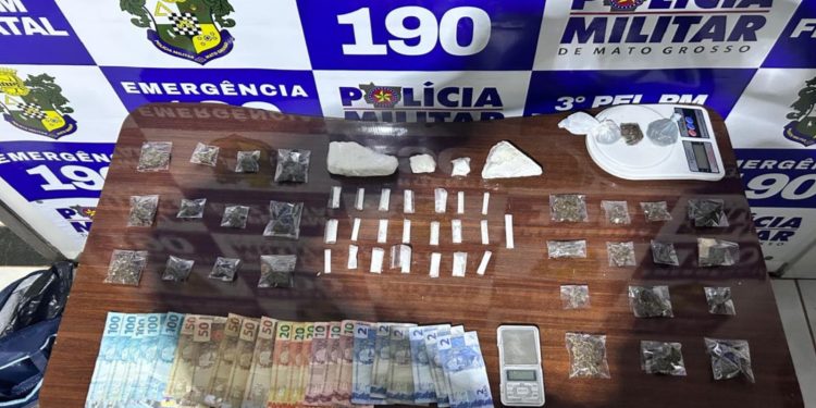 Polícia Militar prende mulher com 48 porções de drogas em Feliz Natal