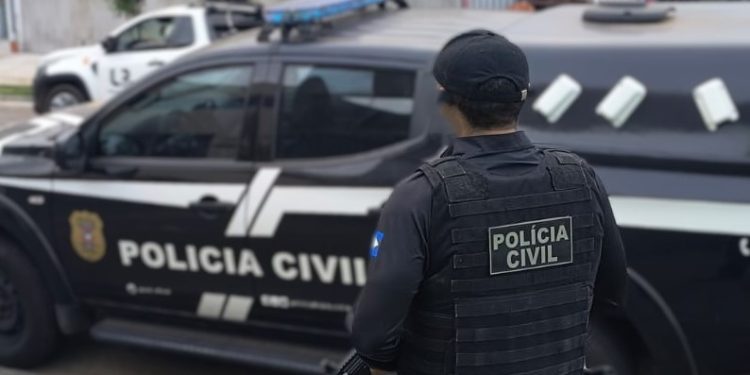 Polícia Civil prende casal condenado a seis anos e seis meses de prisão por tráfico de drogas