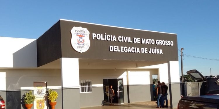 Operação da Polícia Civil mira grupo que manipulava imagens de adolescentes e vendia como conteúdos pornográficos