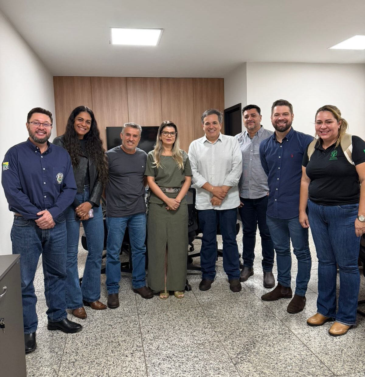 Moacir Couto articula reunião no INDEA para fortalecer setor frigorífico e impulsionar economia de Barra do Garças