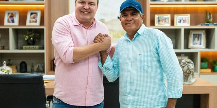 Adelcino lidera com 65,2%; Max Russi aparece em 2º na disputa para estadual em Barra do Garças