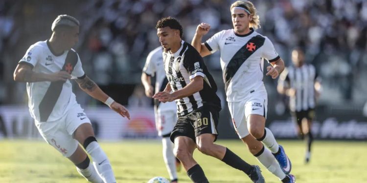 Vasco perde do Atlético-MG e entra na zona de rebaixamento do Brasileirão