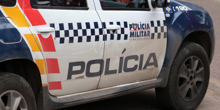 Homem é assassinado com cerca de 10 facadas no peito em MT