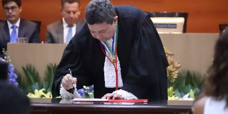 Único inscrito, desembargador José Luiz Lindote será o próximo presidente do Tribunal de Justiça