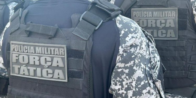 Força Tática e PRF apreendem 55 quilos de drogas e prendem homem por tráfico