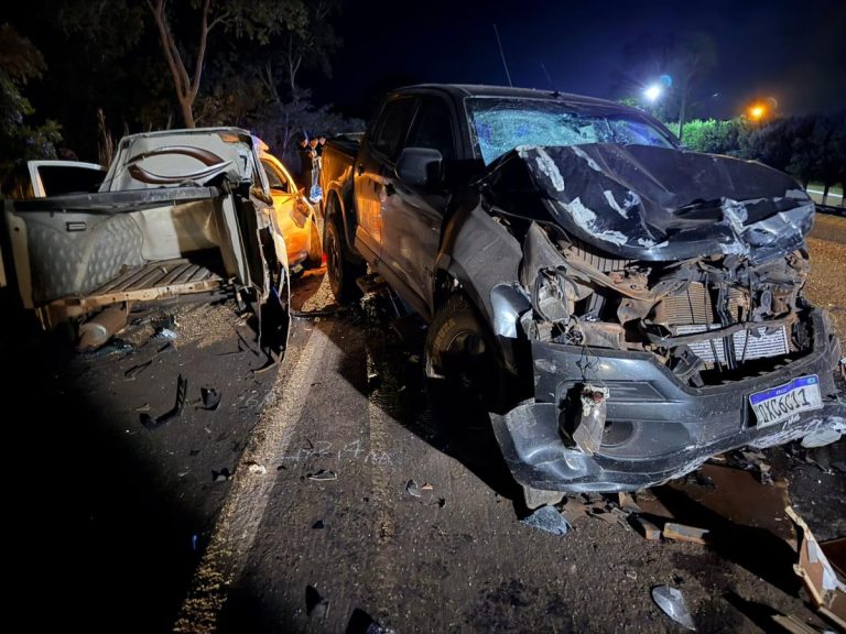 Acidente com carro funerário mata homem na BR-070