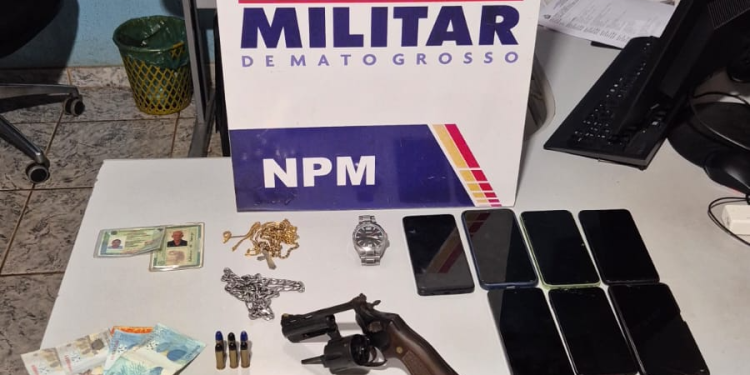 Polícia Militar conduz oito faccionados por ameaça e extorsão em Carlinda