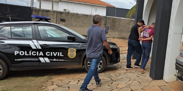 Polícia Civil prende homem que agrediu esposa e tentou matar amiga dela em Porto Esperidião