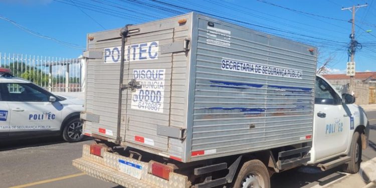 Homem é morto na porta de casa em MT; 3 filhos ouvem os tiros