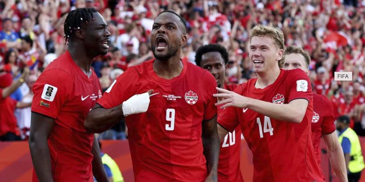 Canadá arranca empate contra a Bósnia na estreia da Copa do Mundo