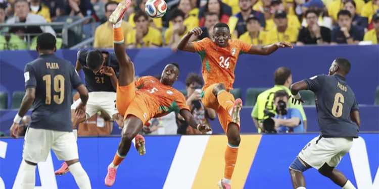 Costa do Marfim vence o Equador no fim e estreia com força na Copa do Mundo