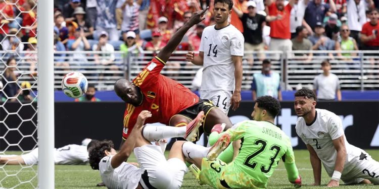 Bélgica e Egito empatam e deixam Grupo G aberto na Copa do Mundo